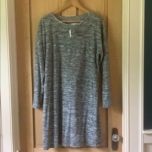 Marled gray cozy dress.